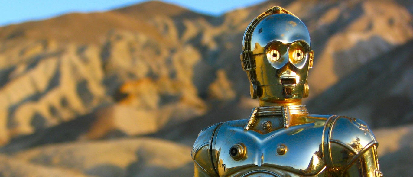 Asta di memorabilia cinematografiche: la testa di C-3PO da Star Wars in vendita