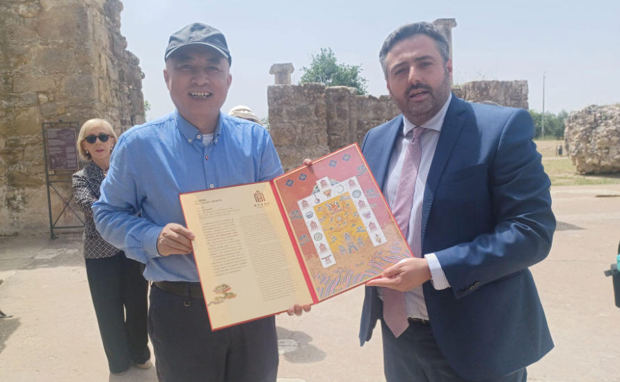 Piazza Armerina – La delegazione cinese del Palace Museum di Pechino visita la Villa Romana del Casale