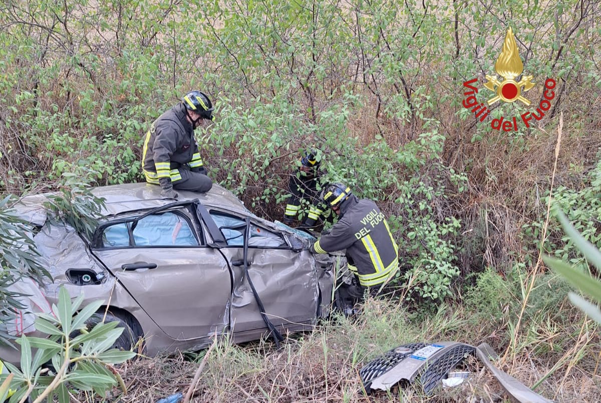 Incidente stradale sulla A19 vicino Enna: tre feriti non gravi