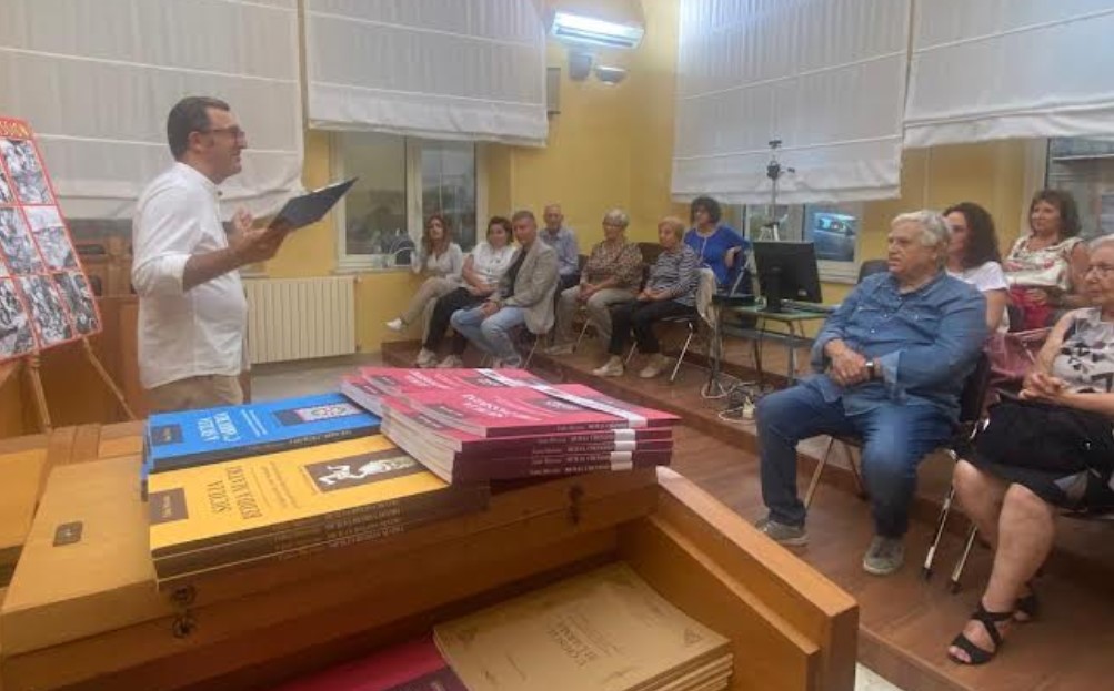 Presentato a Villarosa “Sicilia Chi Passioni”, il nuovo libro del poeta Fabio Messina