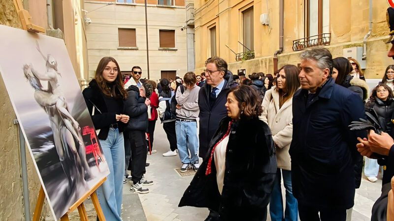 La Polizia di Stato di Enna nella giornata contro la violenza sulle donne incontra gli studenti