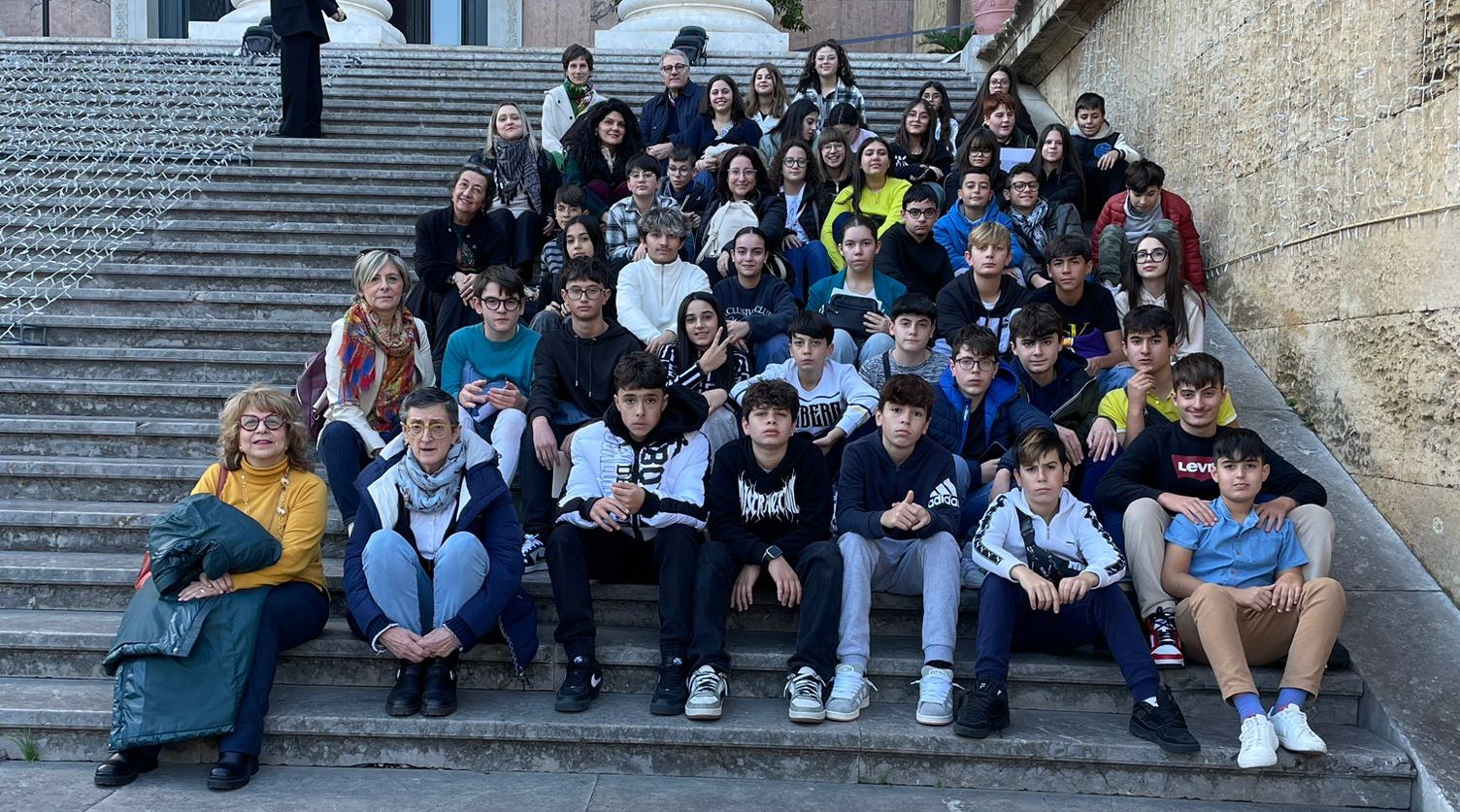 Tutti pazzi per Wagner. Gli studenti della scuola media Verga al teatro Massimo di Palermo